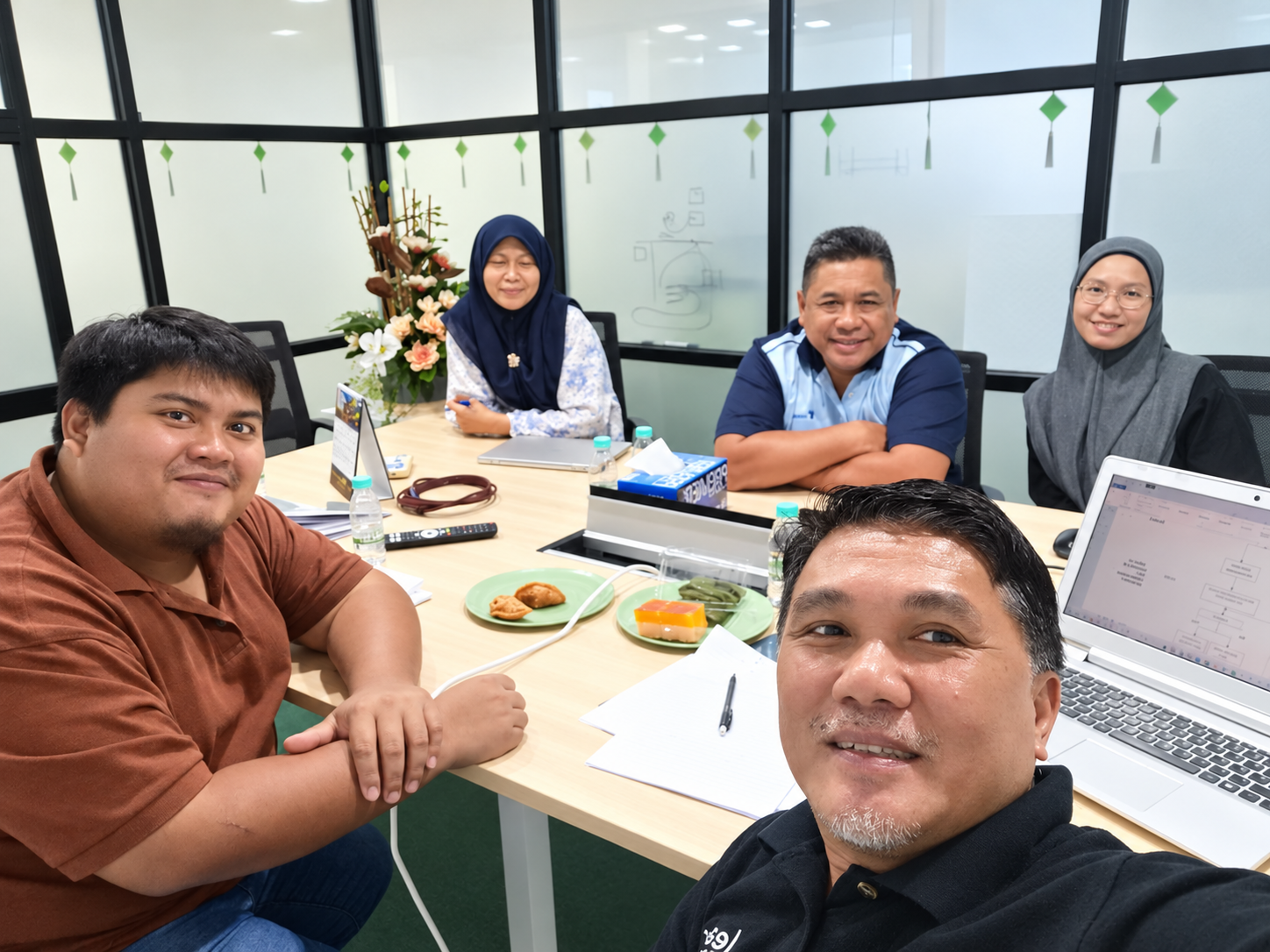 Consultation team after a collaborative ISO session
